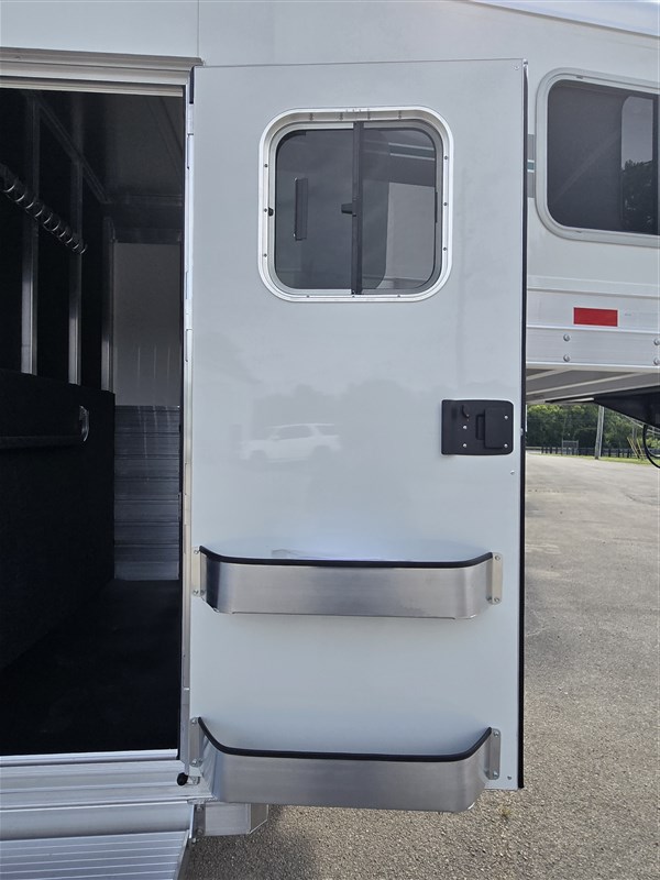Trailer Photo 29