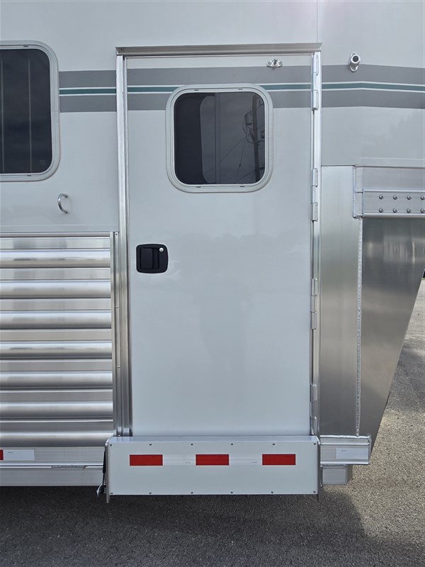 Trailer Photo 30
