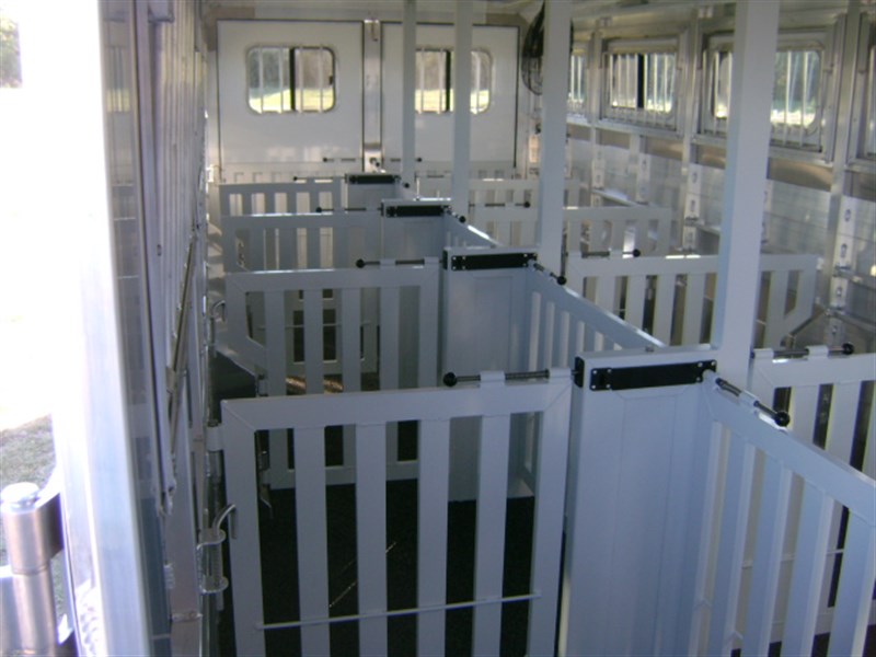 Trailer Photo 10