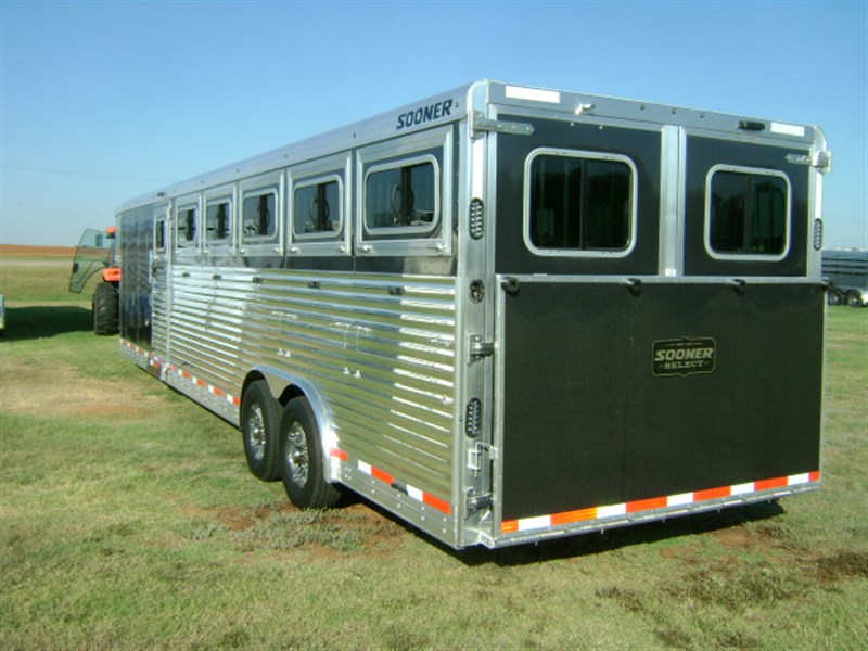 Trailer Photo 6