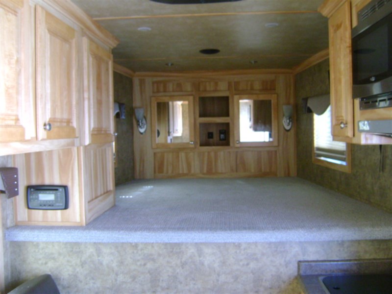 Trailer Photo 10