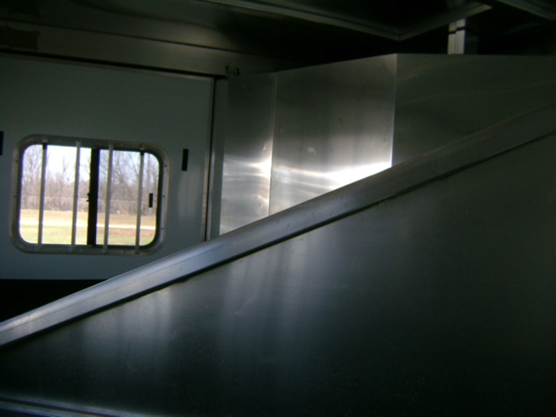 Trailer Photo 19