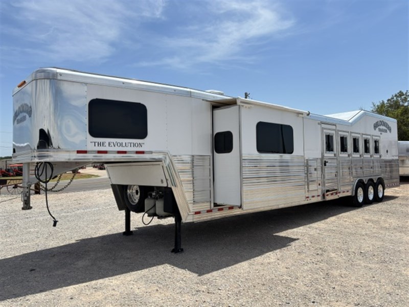 Trailer Photo 4