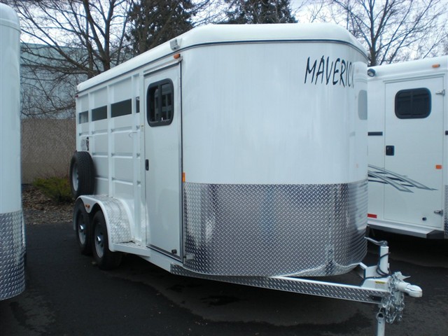 2011 C&B Maverick