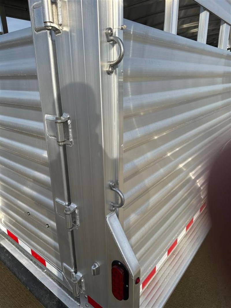 2024 Elite gooseneck stock aluminum trailer stock 7' - 102" x