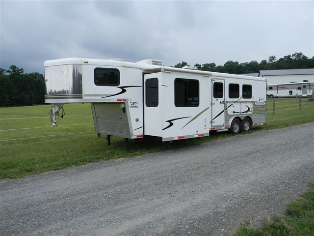 2008 Bison 8310 Alumasport