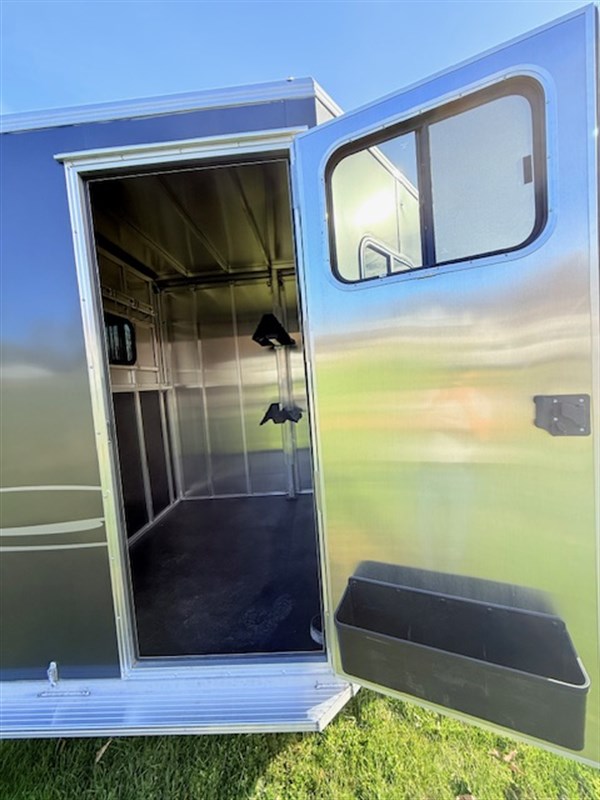 Trailer Photo 6