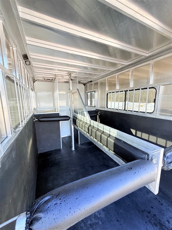 2026 Frontier ambassador 2h mangers