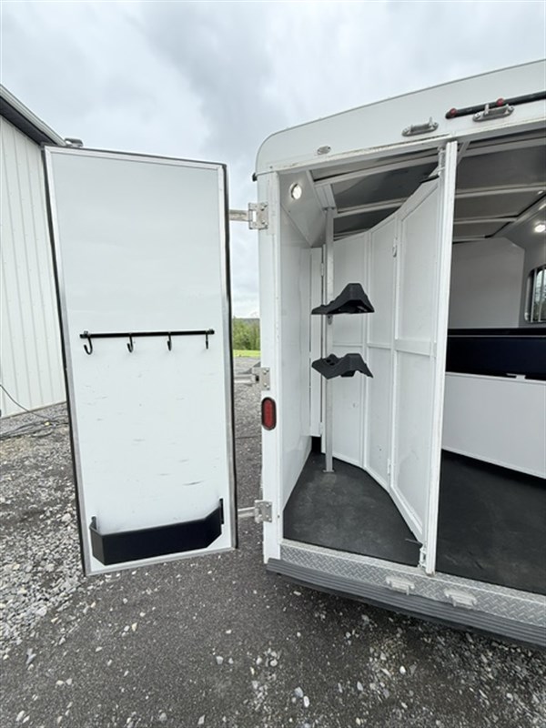2016 Bison 7206 trail hand
