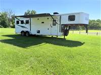 2017 3 horse Bison Trail Hand 7310