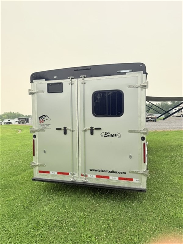 Trailer Photo 4