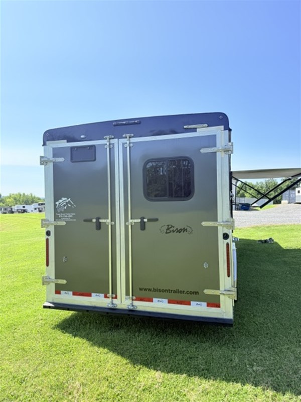 Trailer Photo 4