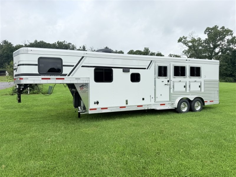 Trailer Photo 3