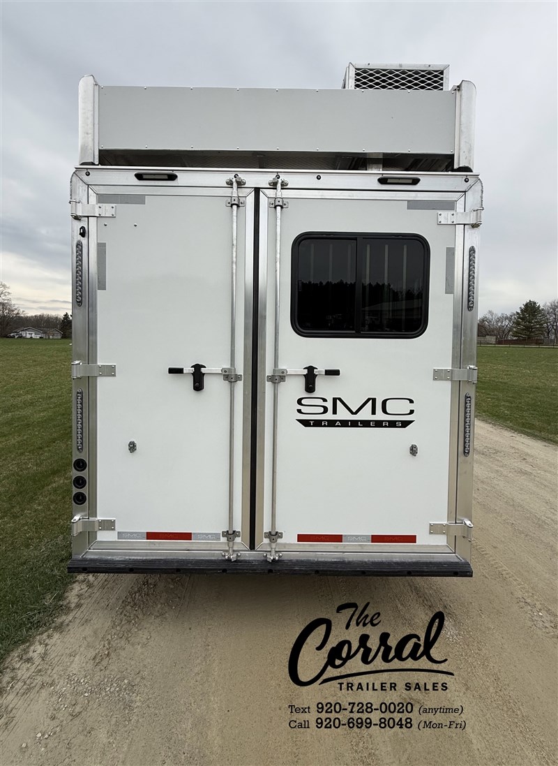 2026 smc laramie 8413 4h 13’ sw, sofa glide with bar