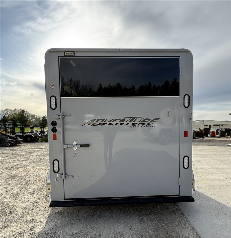 2026 Trails West 2h adventure bumper slant dressing room