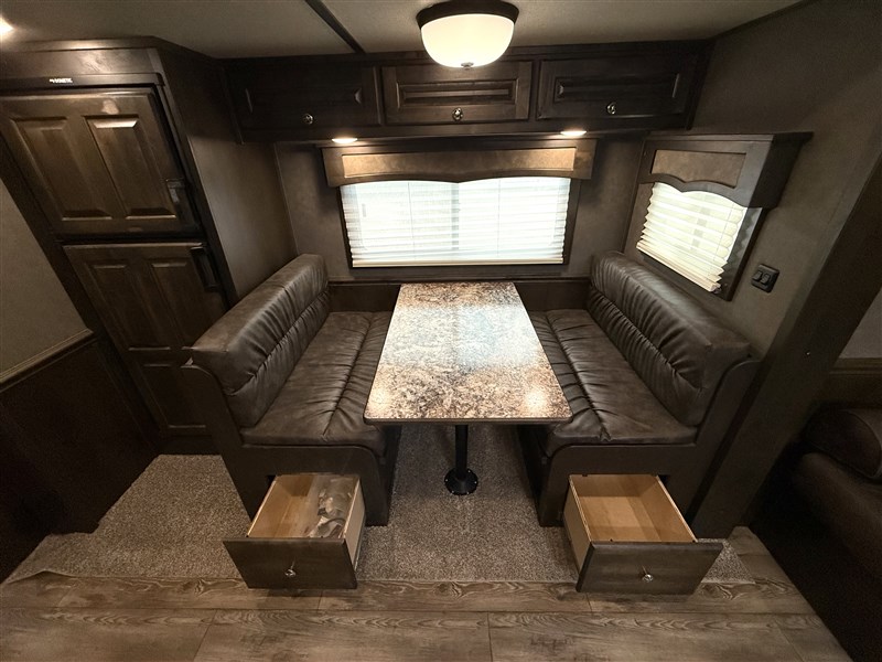 Trailer Photo 23