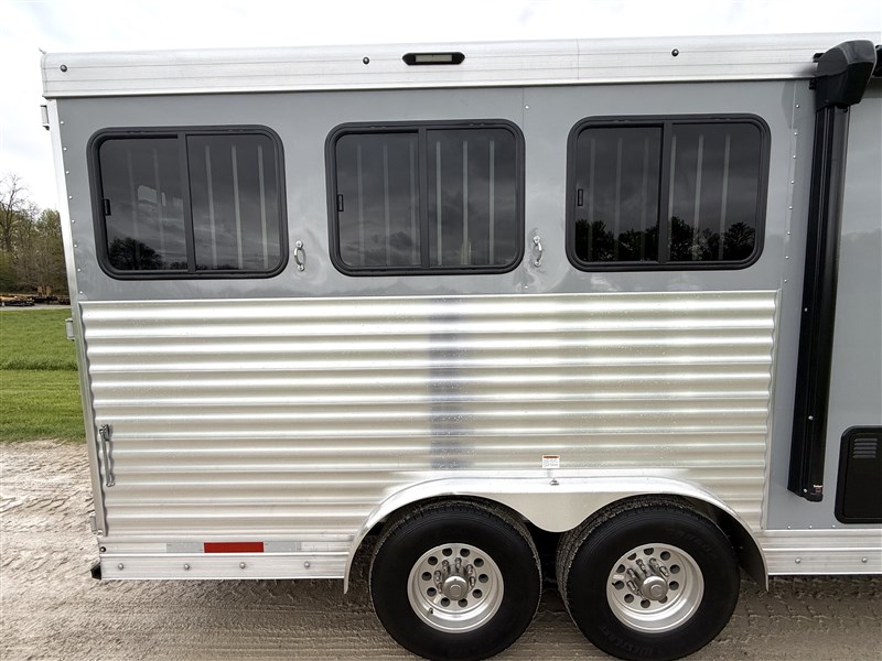 Trailer Photo 7