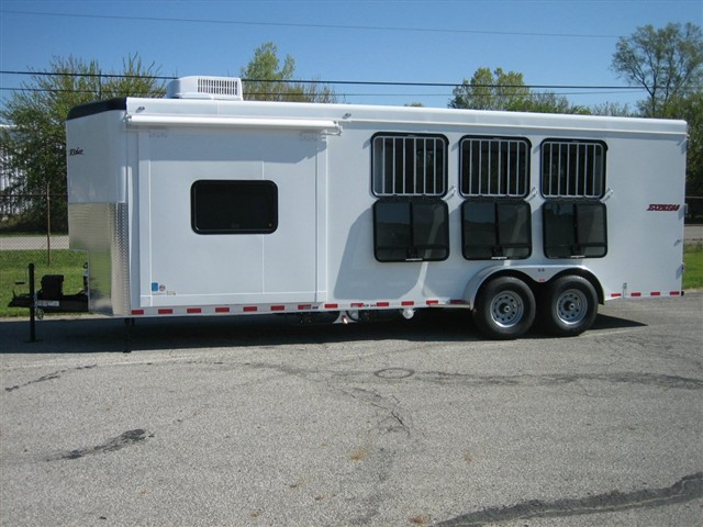 2014 Trail Rider 8' 3 Horse Express
