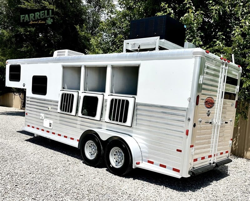 Trailer Photo 18