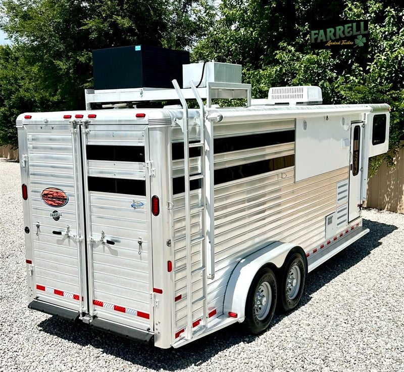 Trailer Photo 26