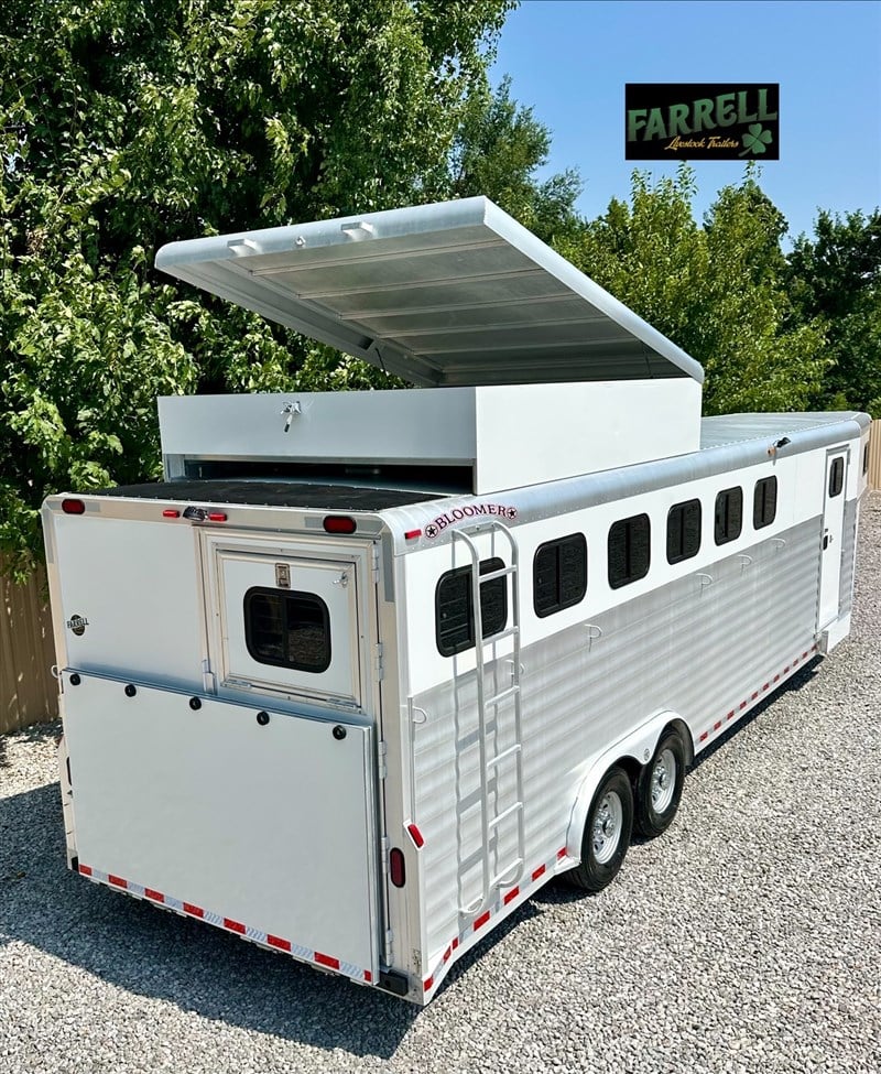 Trailer Photo 28