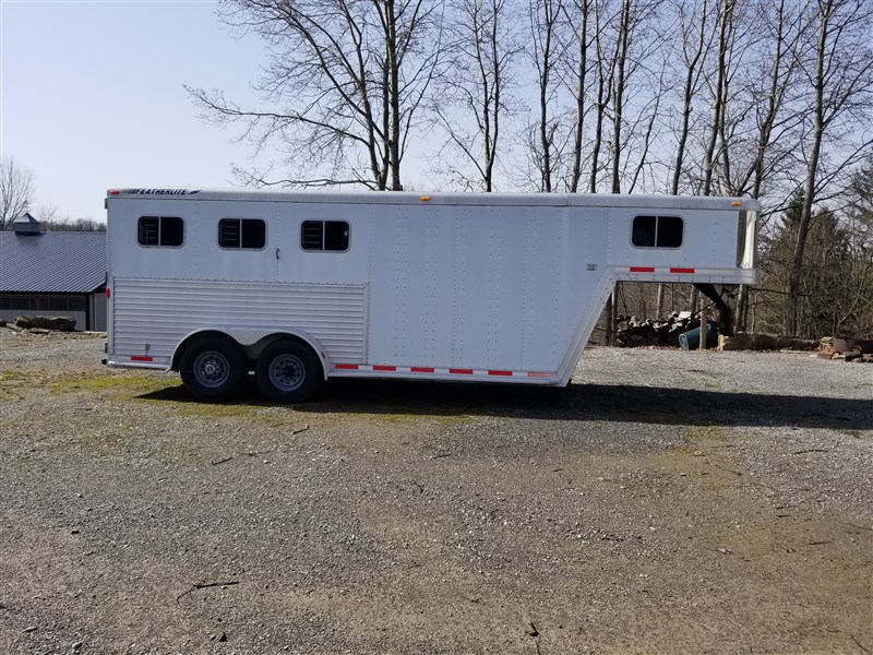 Trailer Photo 3