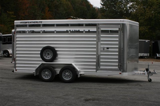 2015 Featherlite 8107
