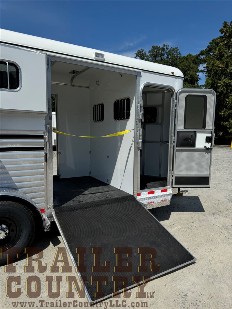 Trailer Photo 9