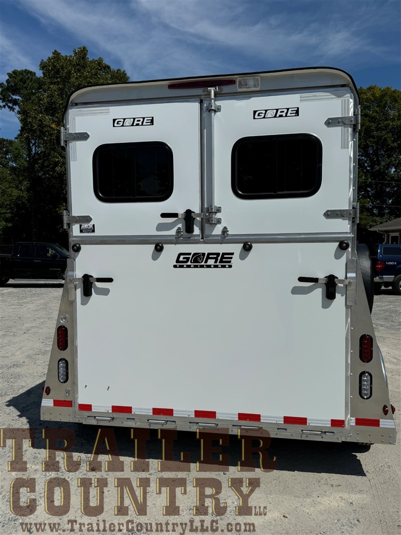 2026 Gore 2 horse with side ramp and rear ramp with dress
