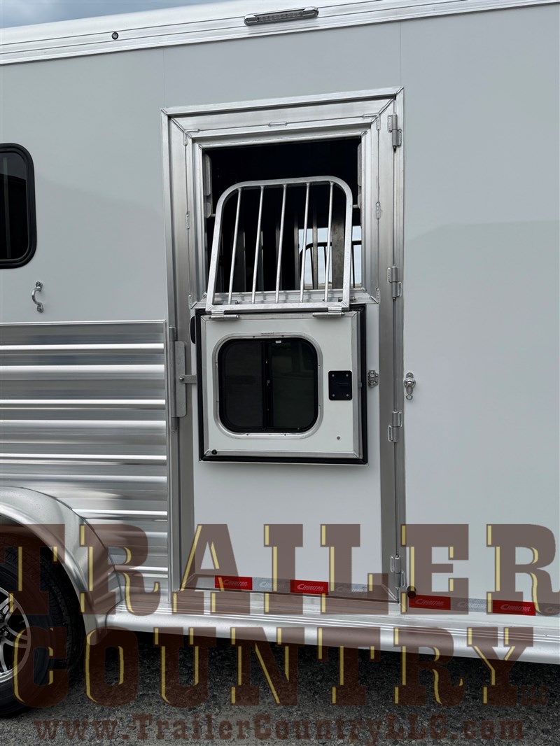 Trailer Photo 6
