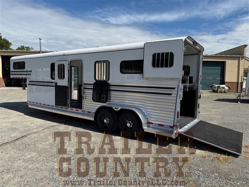 Trailer Photo 12