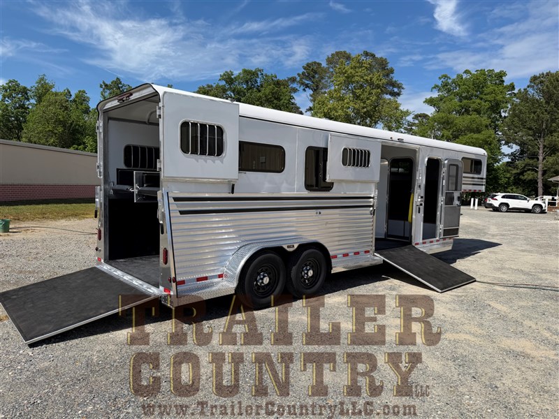 Trailer Photo 15