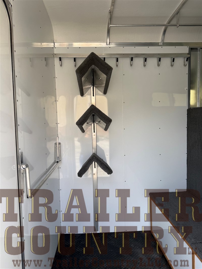 Trailer Photo 8