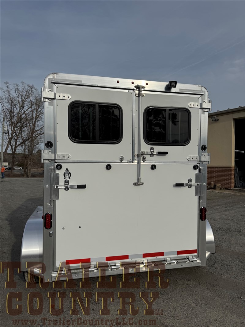 Trailer Photo 3