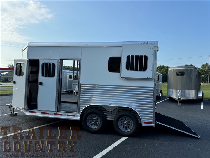 Trailer Photo 11