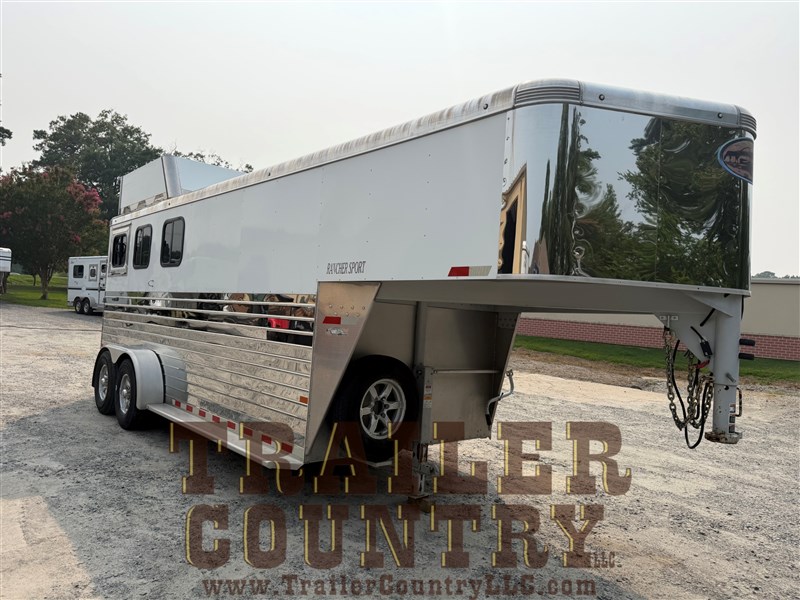Trailer Photo 3