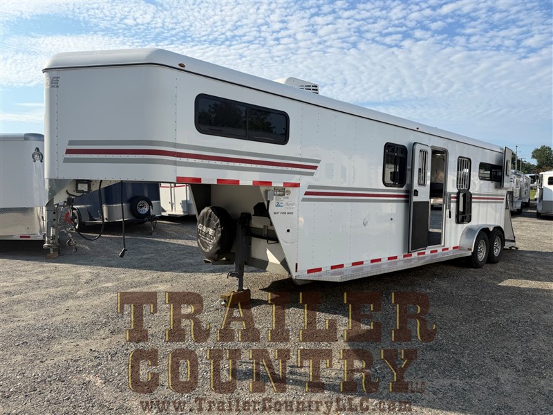 Trailer Photo 19
