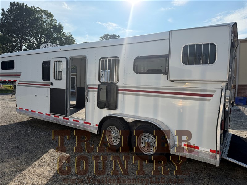 Trailer Photo 18