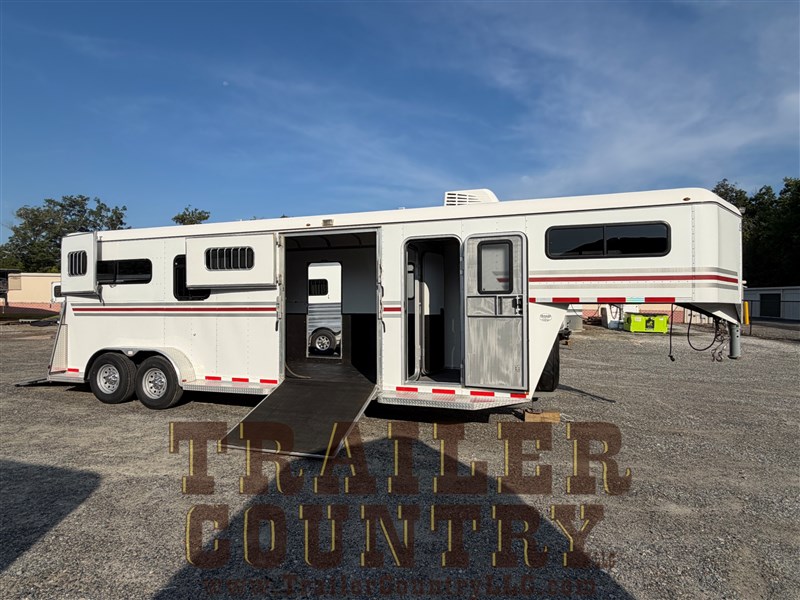 Trailer Photo 14