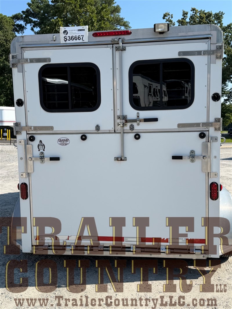 Trailer Photo 3