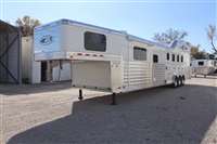2026 4 horse 4 Star 4H 15’9” Trail Boss LQ, 10' Hay Pod, Generator