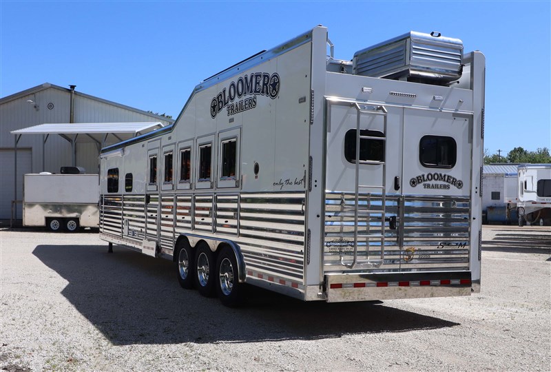 Trailer Photo 18