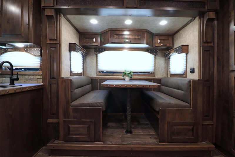 Trailer Photo 7
