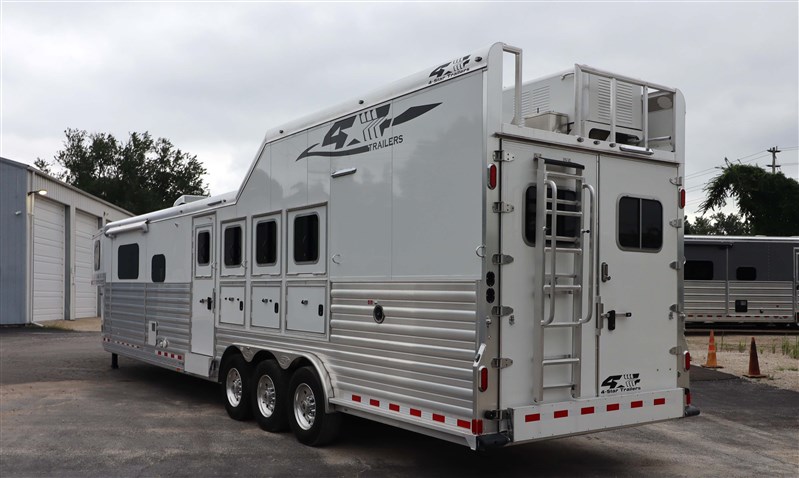 Trailer Photo 7