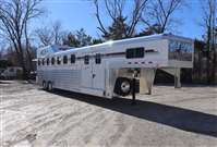 2027 7 horse 4 Star 7H Trainer Deluxe WERM floor, Int. Pod