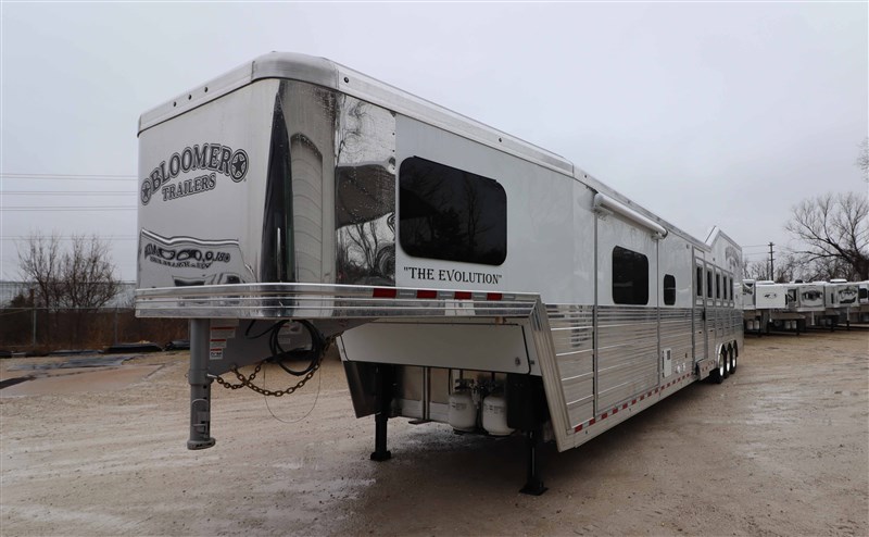 Trailer Photo 10