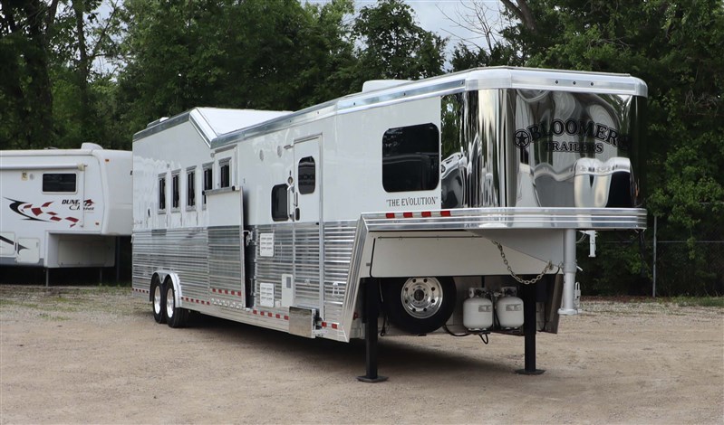 Trailer Photo 4