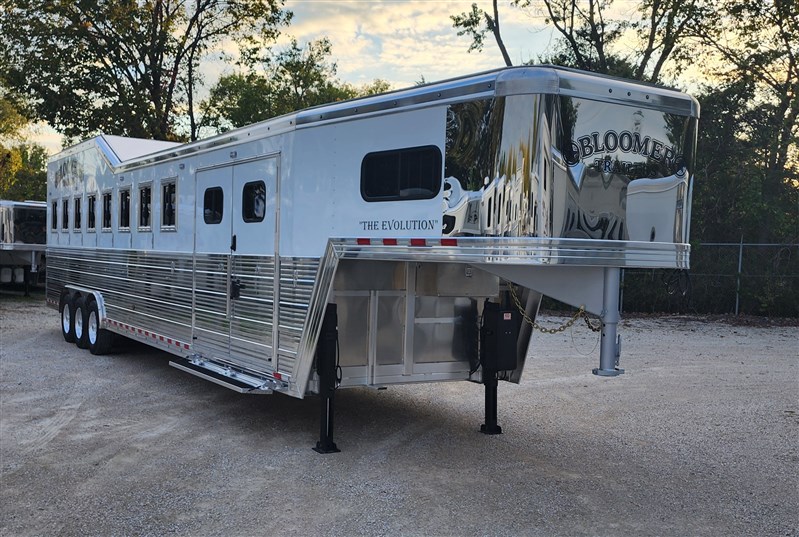 Trailer Photo 3