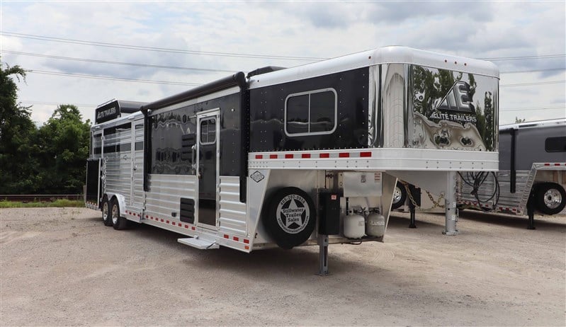 2023 Elite 5H Stock Combo, 11' Trail Boss LQ, Ramp, Gen.