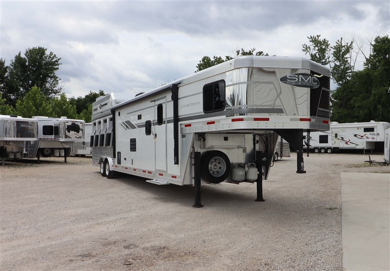 Trailer Photo 1